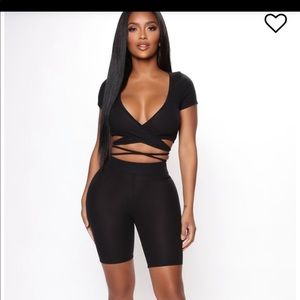 Fashion Nova 2 piece set